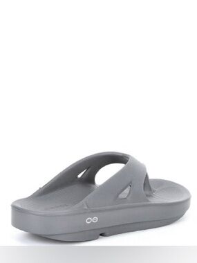 OOFOS M5/W7 Gray Unisex Toe Post Recovery Sandals Great Arch Support